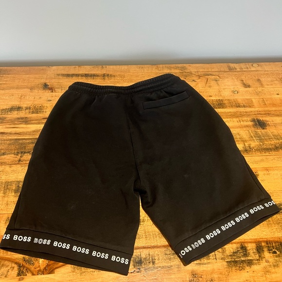 Hugo Boss Headlo 1 Shorts - Picture 2 of 11